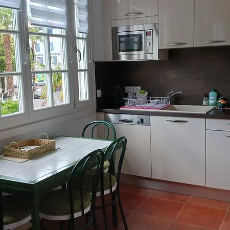 Albina Centre Apartament Hendaye